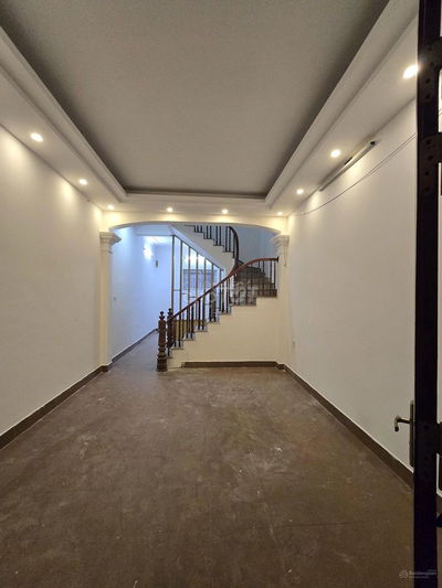 Cho thuê nhà nguyên căn ngõ 95 Chùa Bộc, Đống Đa. Giá: 16tr/ tháng