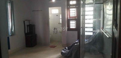 Bán nhà cách chợ bắp 100m+ 1 trệt 2 lầu đúc+ 3pn 5wc