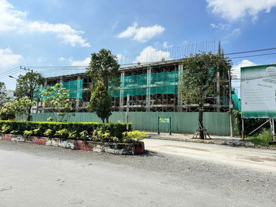 Bán 100m2 nhà phố kinh doanh Thủ Dầu Một Tp HCM đường 32m giá 6.8 tỷ