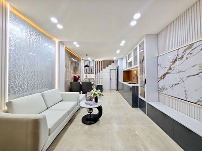 Bán nhà Phan Xích Long PN, Full NT đẹp lung linh, sổ vuông, chỉ 6.x tỷ