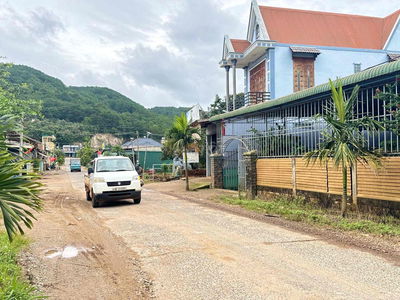 Đất thổ cư 400m2 và 340m2 đất trồng cây cách quốc lộ 27 100 m