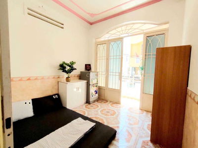 BAN CÔNG - GIÁ 3,2TR - FULL NỘI THẤT