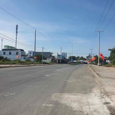 nha 1 trệt 1 lầu 1pk 3pn bếp 3wc phòng thờ. Nha đang xây dựng mới 100%