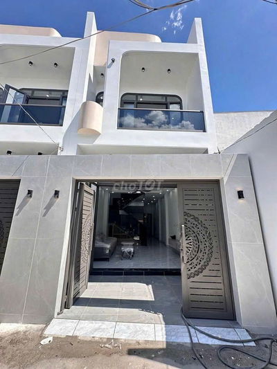 Cuối Năm Hạ Giá Bán Nhà 2 Lầu Gần Văn Miếu Trấn Biên Sổ Riêng Chỉ650TR