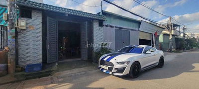 Bán nhà 4,71 x 20 (nở hậu: 5m) Mặt tiền đường nhựa 8m kinh doanh ok