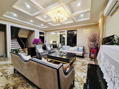 BIỆT THỰ SÂN VƯỜN NỘI THẤT CAO CẤP ĐƯỜNG LIÊN PHƯỜNG CAO TỐC FOR RENT