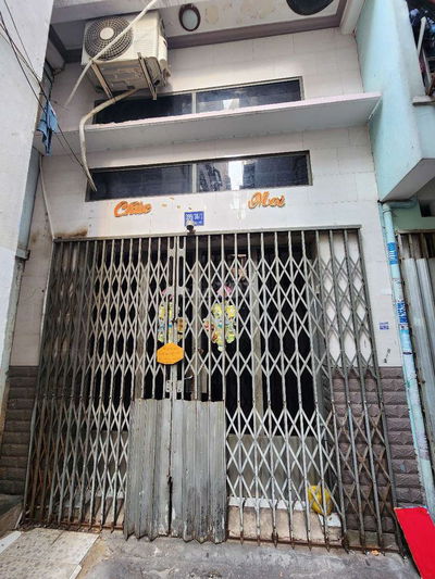 Chính chủ cần bán nhà 399 lý thái tổ,p9,q10