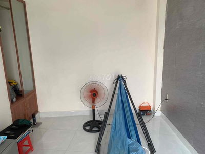 Xong việc, trả phòng sớm nên sang lại phòng trung tâm Bình Thạnh