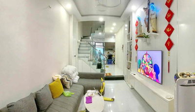 Nhà hẽm gần mặt tiền đường Phạm Thế Hiển P4 Q8