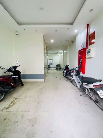 BÁN CCMN KĐT CẦU BƯƠU - 7 TẦNG - THANG MÁY - 10 PHÒNG KK + 1 PENHOUS.