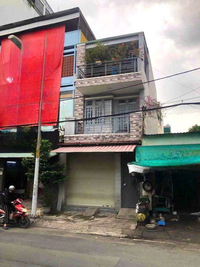 Mặt Tiền Tân Sơn .4PN 3WC full nội thất + 1 MBKD