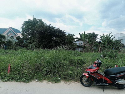 Đất 5,1x16 hẻm xe hơi thông đường Đặng Thúc Vịnh vô