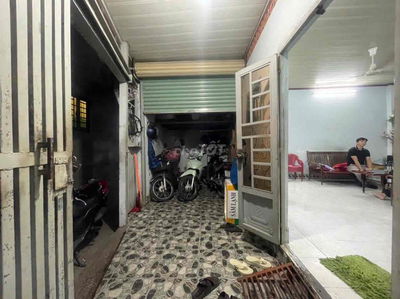 BÁN NHÀ PHƯỜNG TAM HIỆP CÁCH ĐƯỜNG LỚN GẦN 100 M .