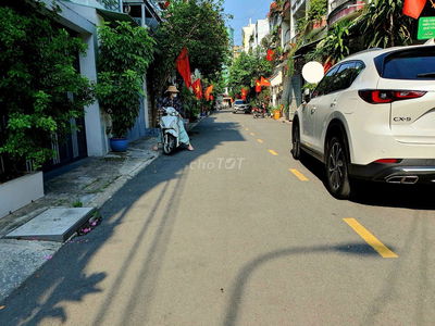 Hơn 7 tỷ - Sở Hữu Nhà 4 Tầng 50m2 Hẻm Ô Tô ngay Trung Tâm Bình Thạnh