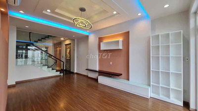 🏠Nguyên Căn Nhà Đẹp Mặt Tiền Đường Số P.Tân Quy - Quận 7