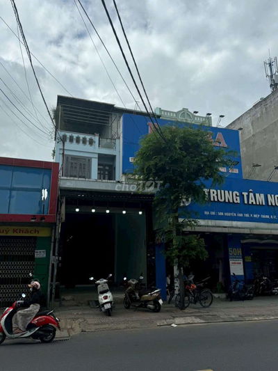 Nhà phố 3 tầng 4,2m x 26m. Mặt tiền Nguyễn Ảnh Thủ Sát Sacombank