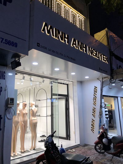 Cho thuê nguyên căn mặt tiền Lê Văn Sỹ (Phú Nhuận)