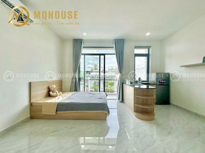 STUDIO BAN CÔNG FULL NỘI THẤT ĐẸP GẦN LĂNG CHA CẢ - VINCOM CỘNG HÒA