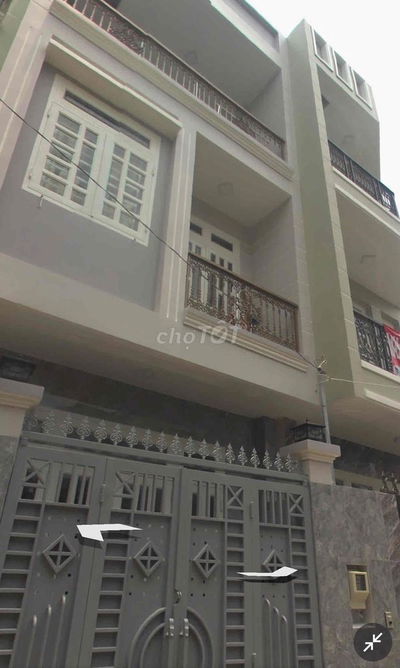 CHO THUÊ  NHÀ NGUYÊN CĂN - 3 TẦNG NGAY ĐẠI HỌC LUẬT - ĐƯỜNG XE HƠI