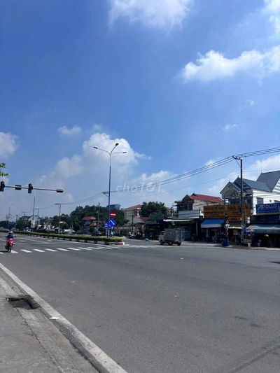 BÁN ĐẤT ĐƯỜNG NHỰA THÔNG TÂN VĨNH HIỆP TÂN UYÊN BÌNH DƯƠNG CŨ