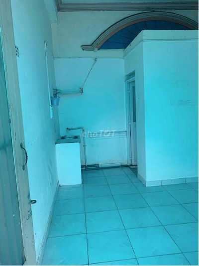 Pass phòng 20m2 quốc lộ 13 kế BXMĐ, giờ giấc tự do nvs kệ bếp nhà xe