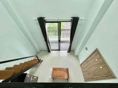 duplex ban công - sát Phú Mỹ Hưng