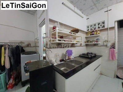 Bán gấp nhà sát Hồng Lạc, Tân Bình, 70m2, ngang 4m, 4PN, chỉ 6 tỷ 100