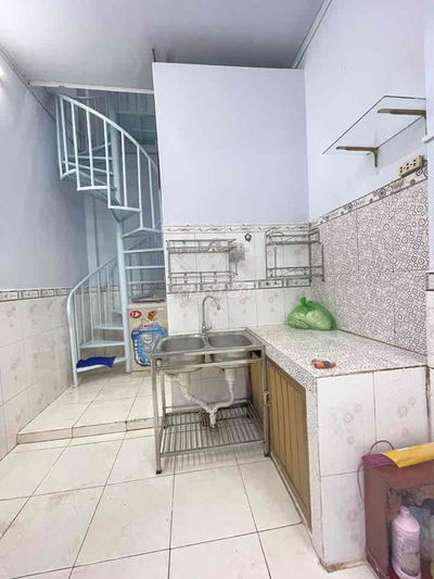 Nhà hẻm 4M 2 tầng đường Âu Cơ - Tân Bình