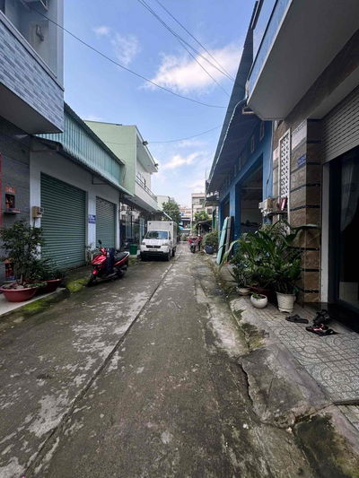 HẺM OTO 6M THÔNG - NGANG HIẾM 8M5 - 2 TẦNG BTCT