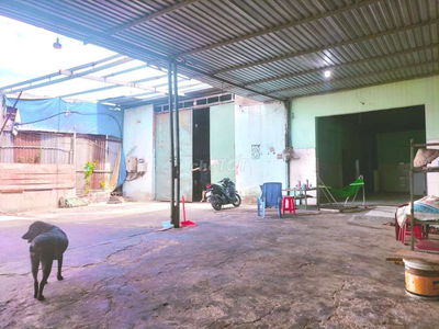 XƯỞNG 650m2 -- ĐIỆN T.Y -- VÕ VĂN VÂN -- VLB