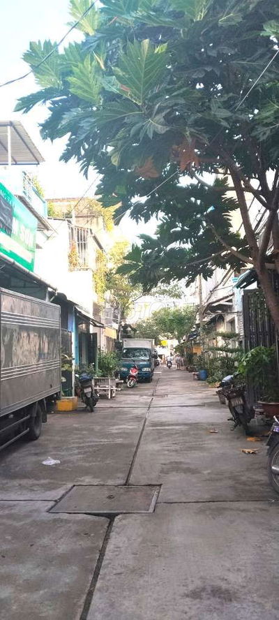 HIẾM VIEW CÔNG VIÊN SÁT AEON TÂN PHÚ- 3 TẦNG - 40m2 - HXT 7m- 3.xTỷ