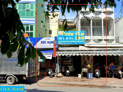 BÁN NHÀ MẶT TIỀN : 128 BÌNH THỚI - P. 14 - Q. 11 - TPHCM.