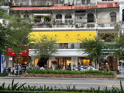 Cho thuê mặt bằng Lê Lợi, Bến Nghé, Quận 1. DT: 15x20m