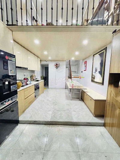 Trung tâm Đống Đa- gần ô tô- full nội thất- sẵn ở ngay