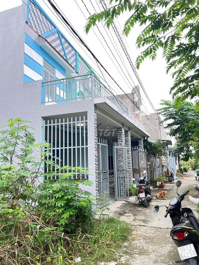 NHA HẺM XE HƠI XÃ LONG THƯỢNG GIÁP RANH XÃ HƯNG LONG TPHCM