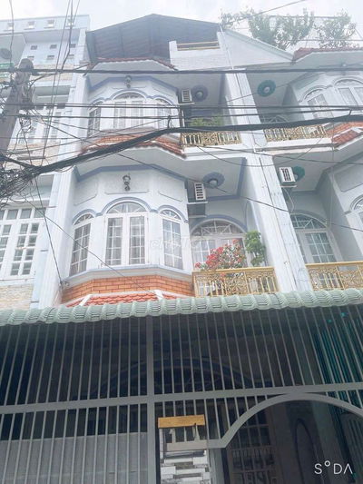 Cần bán gấp nhà P ĐHT .Q12.DT 4x12,5 .1trệt 2Lầu 3PN 2WS .