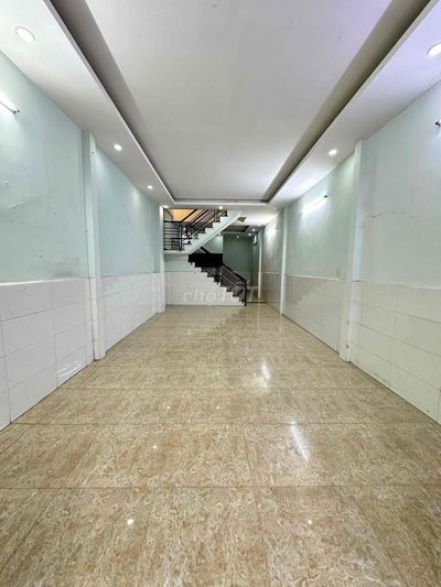 cho thuê nhà đường 6m khu bảy hiền. DT: 4m x 18m 1 lầu giá 14tr