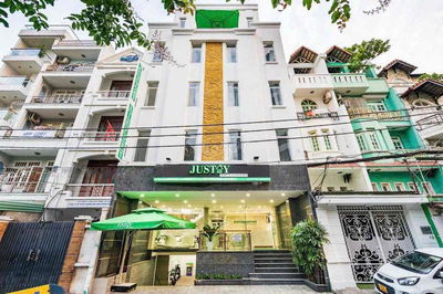 CHO THUÊ TOÀ NHÀ MẶT TIỀN 25M TOẠ LẠC KHU SẦM UẤT Q10