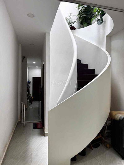 54,6M2 - GÓC 2 MẶT HẺM XE HƠI NGUYỄN KIỆM - 3PN - NHỈNH 6 Tỷ