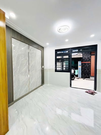 Chủ bán nhà đường Phan Văn Hớn Q12 ngay lẩu dê Cúc Phương giá 970tr