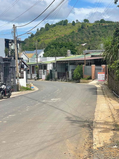 CHÍNH CHỦ BÁN GẤP  244m ĐẤT Ở ĐÔ THỊ FULL THỔ CƯ GIÁ : 1 TỶ 6