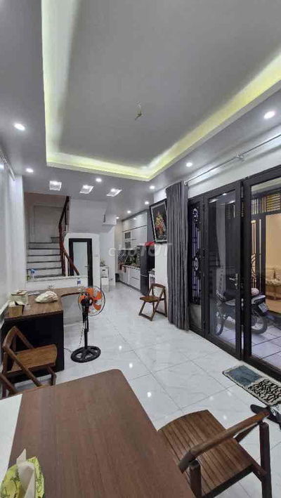 Bán nhà Bạch Mai, 2 mặt thoáng