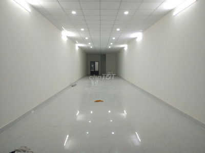 Cho thuê mặt bằng kinh doanh 130m Phạm Văn Bạch, HCM