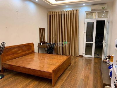 Phòng gần cầu nguyễn văn cừ, full nt, giờ tự do