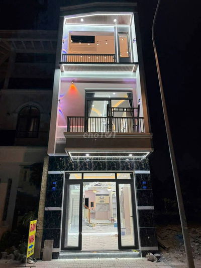 BÁN CĂN 1 TRỆT 2 LẦU - SHR - NGAY TRUNG TÂM THÀNH PHỐ ĐẦU TƯ TỐ.T