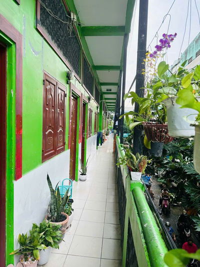 Cần cho thuê dãy trọ chung cư 1T,2L,37p cổng KCN