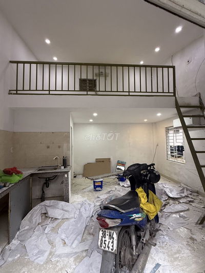 Cho thuê phòng mặt tiền 68/20 Nguyễn mộng tuân ngay bến xe