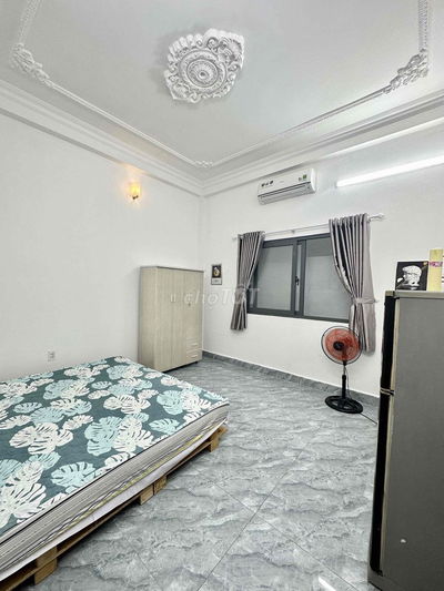 CHO THUÊ PHÒNG TRƯỜNG CHINH CỬA SỔ LỚN THOÁNG MÁT