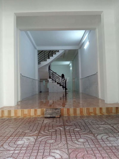 Chính chủ bán nhà mặt tiền Nguyễn lộ trạch tân Phú