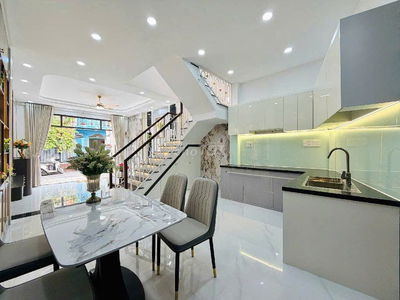 BÁN HẺM OTO GIÁ NHÀ BA GÁC-50m2- 4tầng-DÒNG TIỀN 30Tr- FULL NT chỉ 7.9